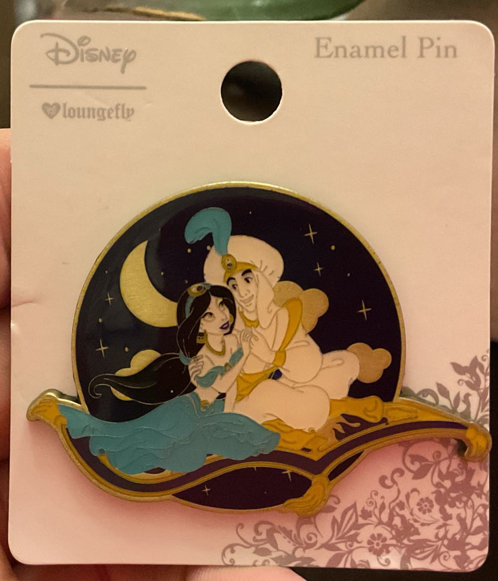 R2d2 And Porg Swivel