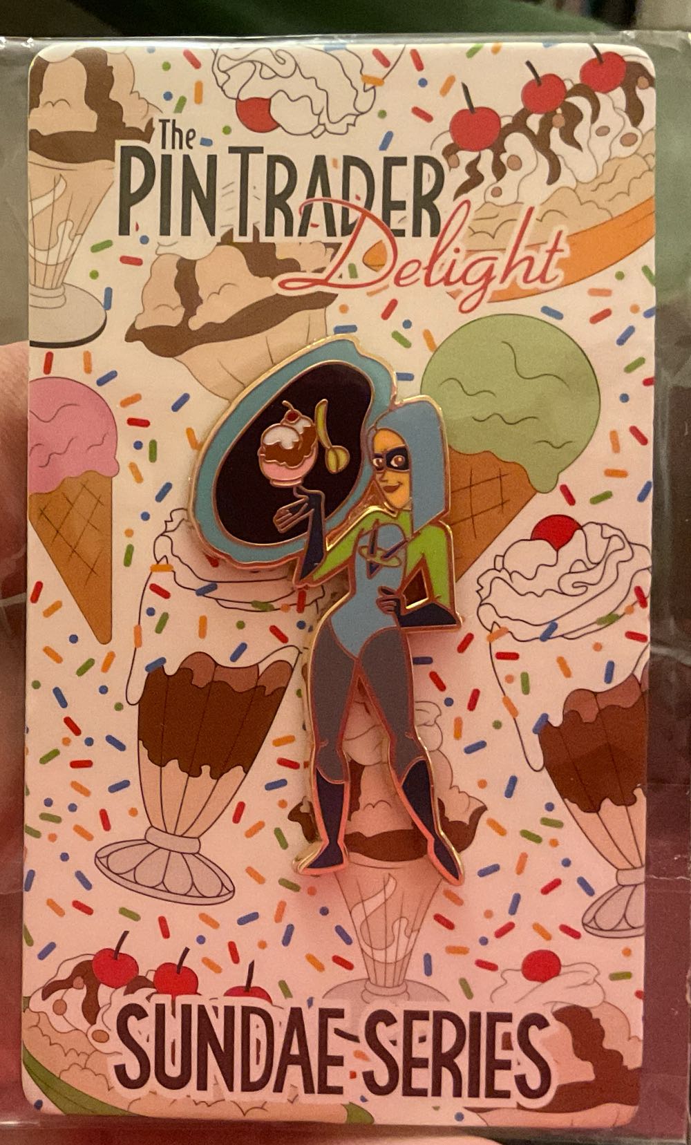 Disney Wilderness Lodge 30 Years Pin Humphrey Donald