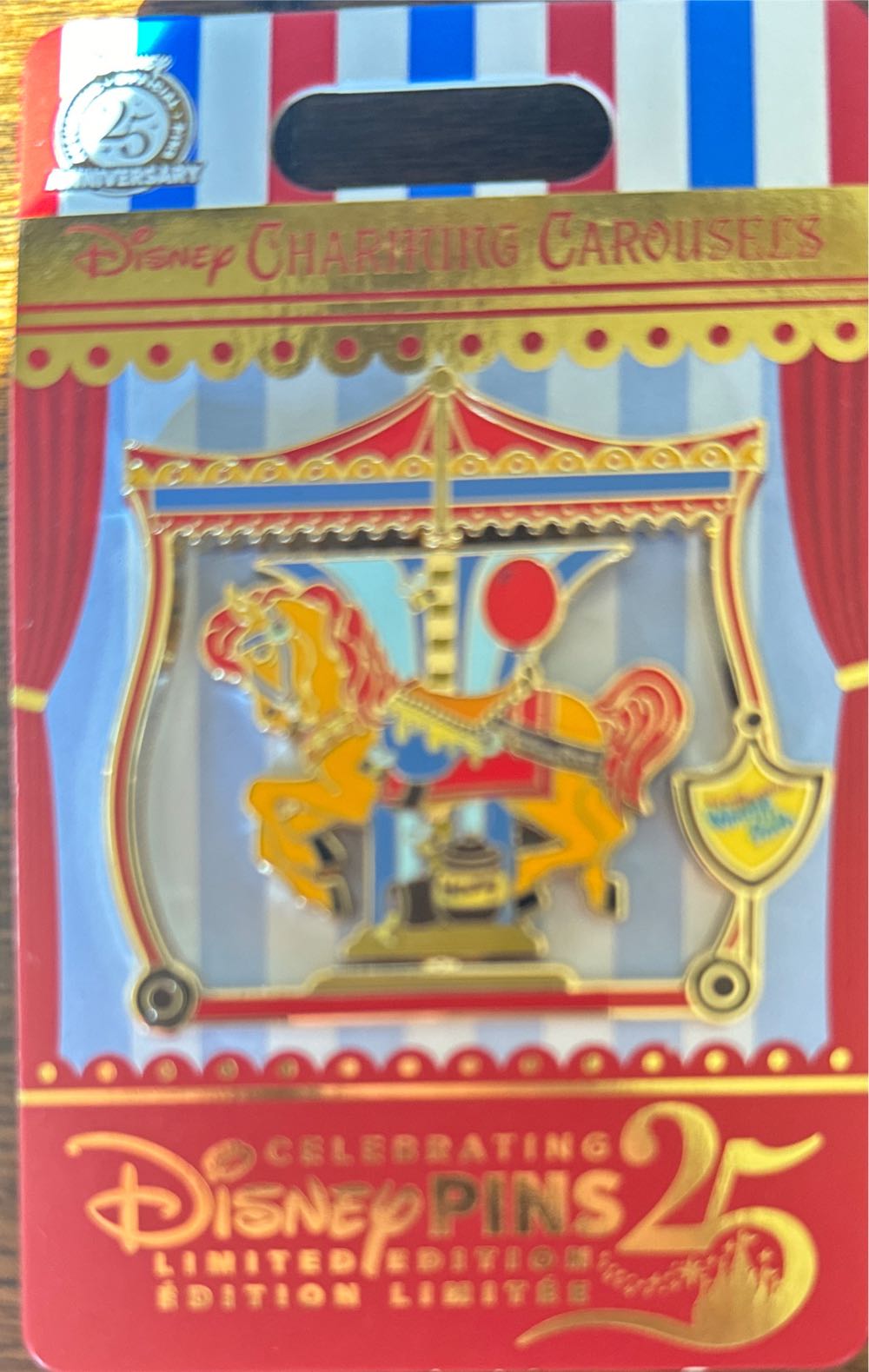Dlr Charming Carousels Winnie The Pooh | Mpc  pin collectible [Barcode 400987674995] - Main Image 2