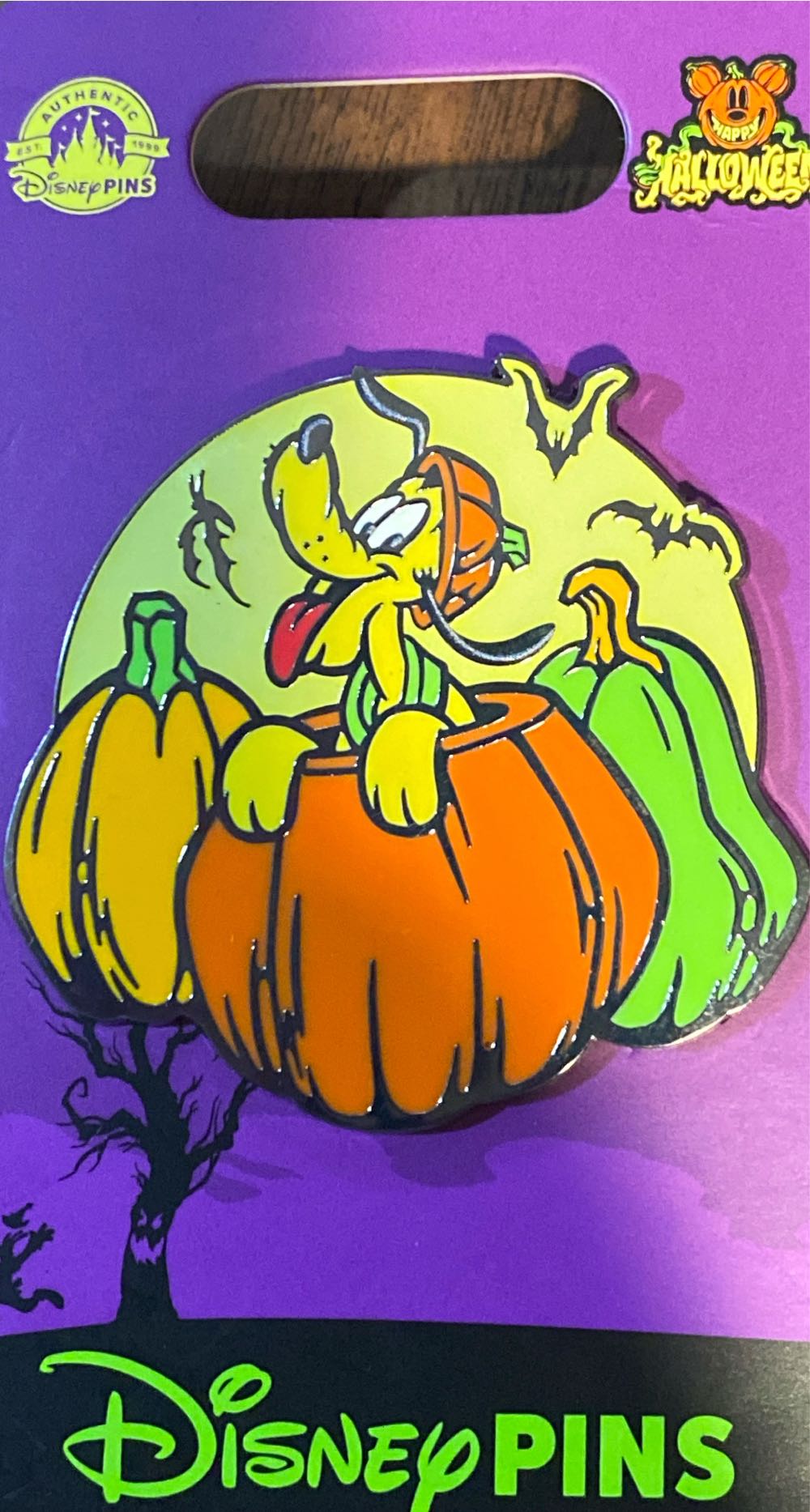 Pokemon Celebrations 25th Anniversary Flying And Surfing Pikachu Deluxe Enamel Pin