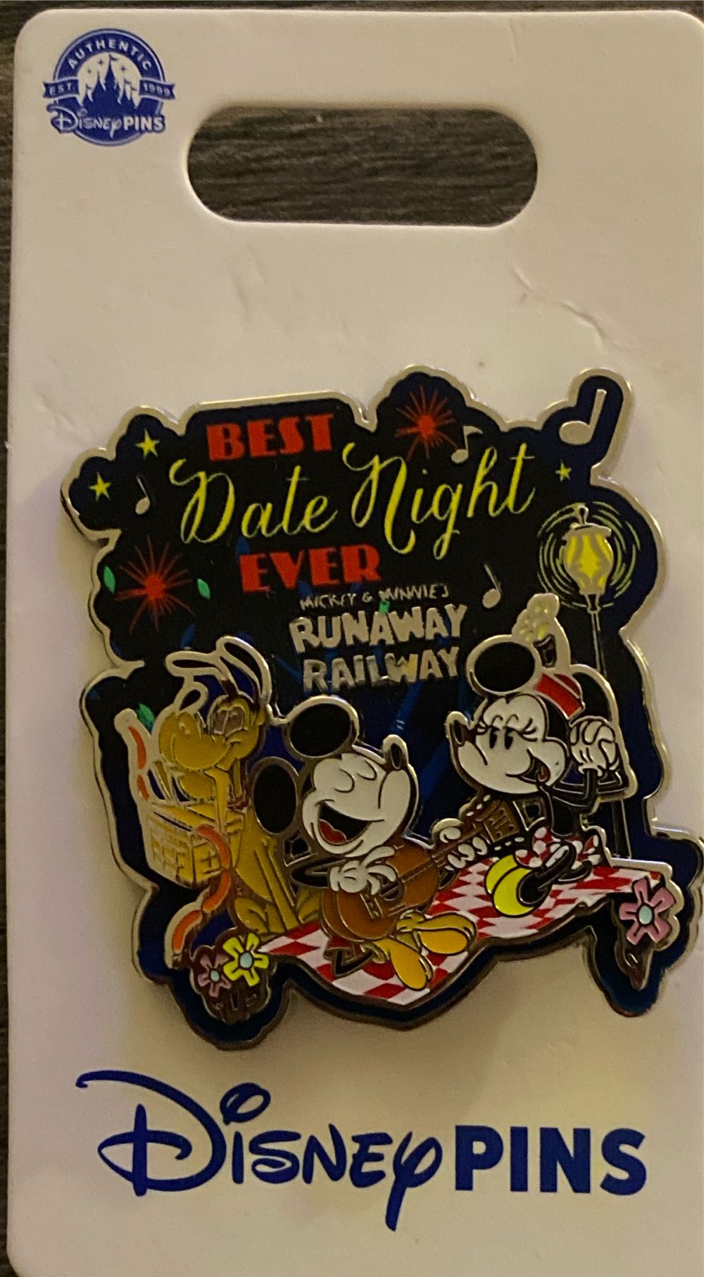 Chicago Police Memorial Fund Never Forget Pin