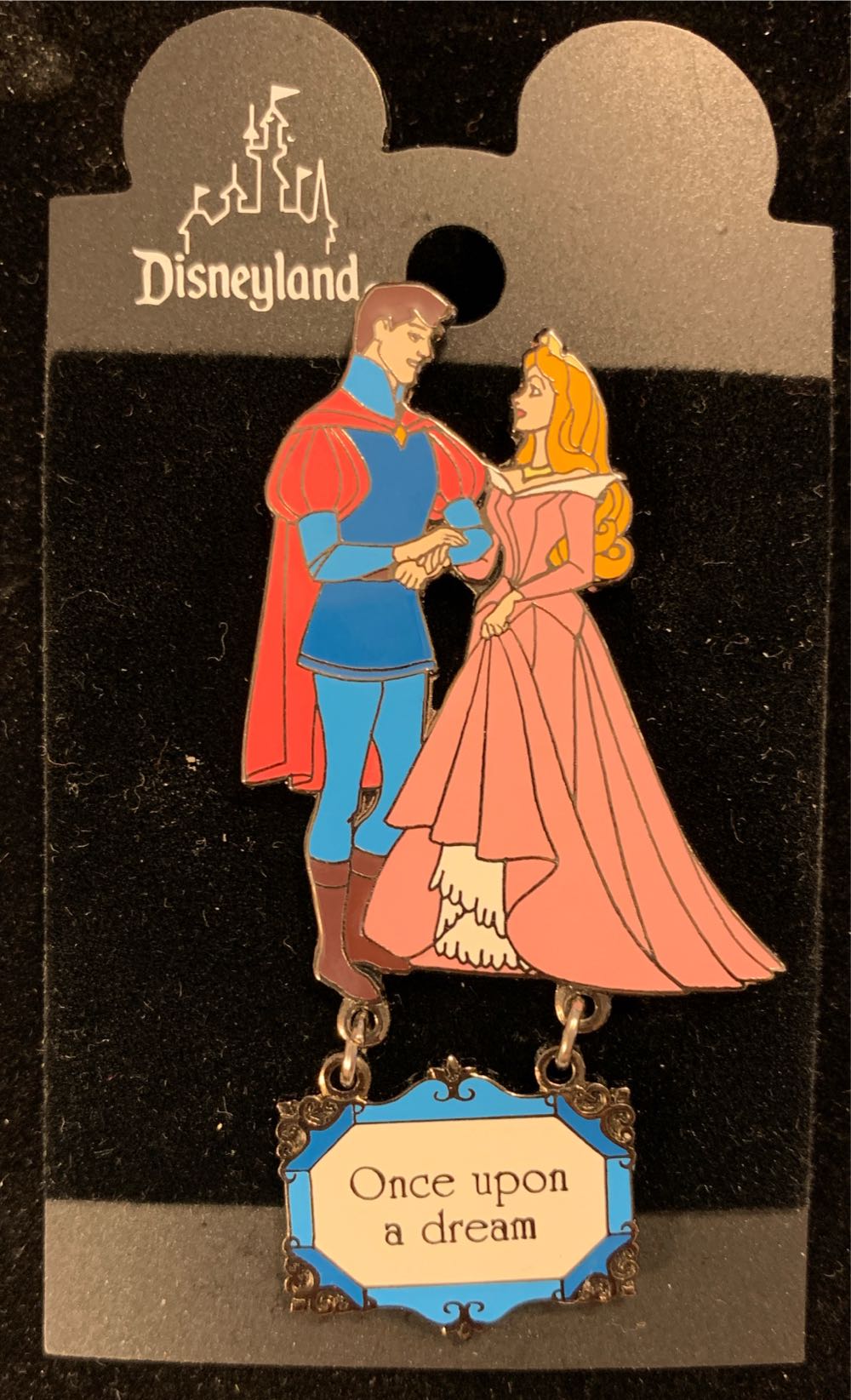 Pokémon Center: Pixel Pins Pikachu & Raichu