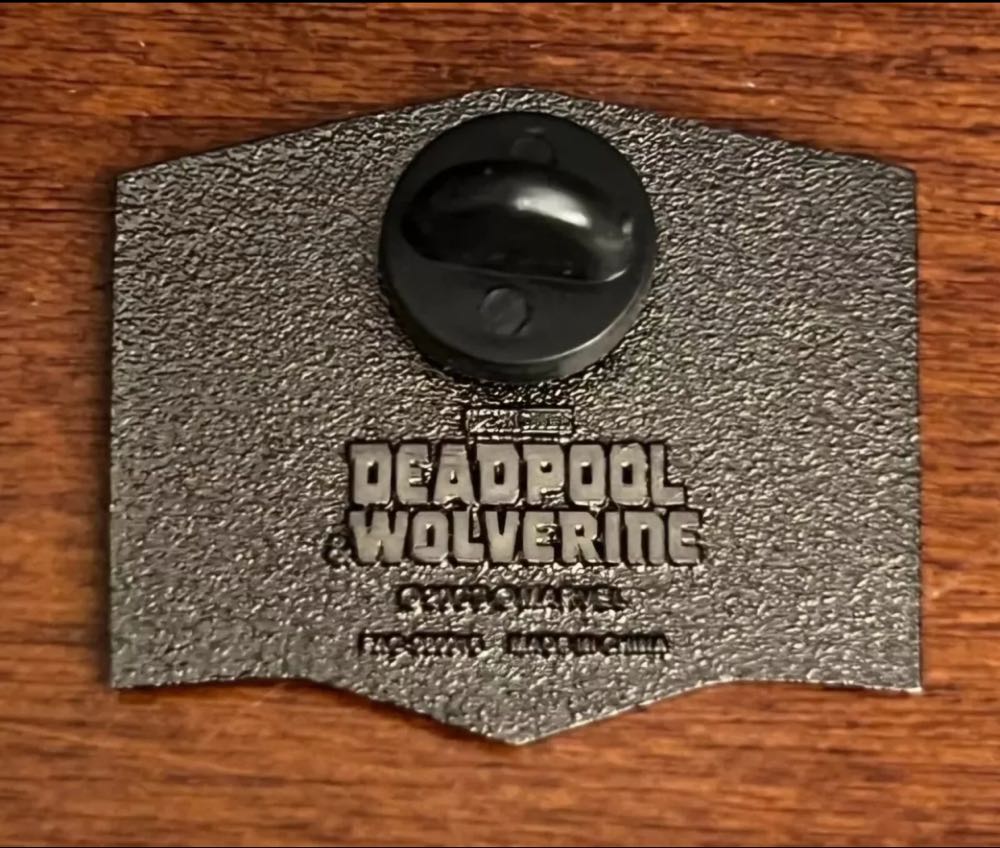 Deadpool Aviation American Gin  pin collectible - Main Image 2