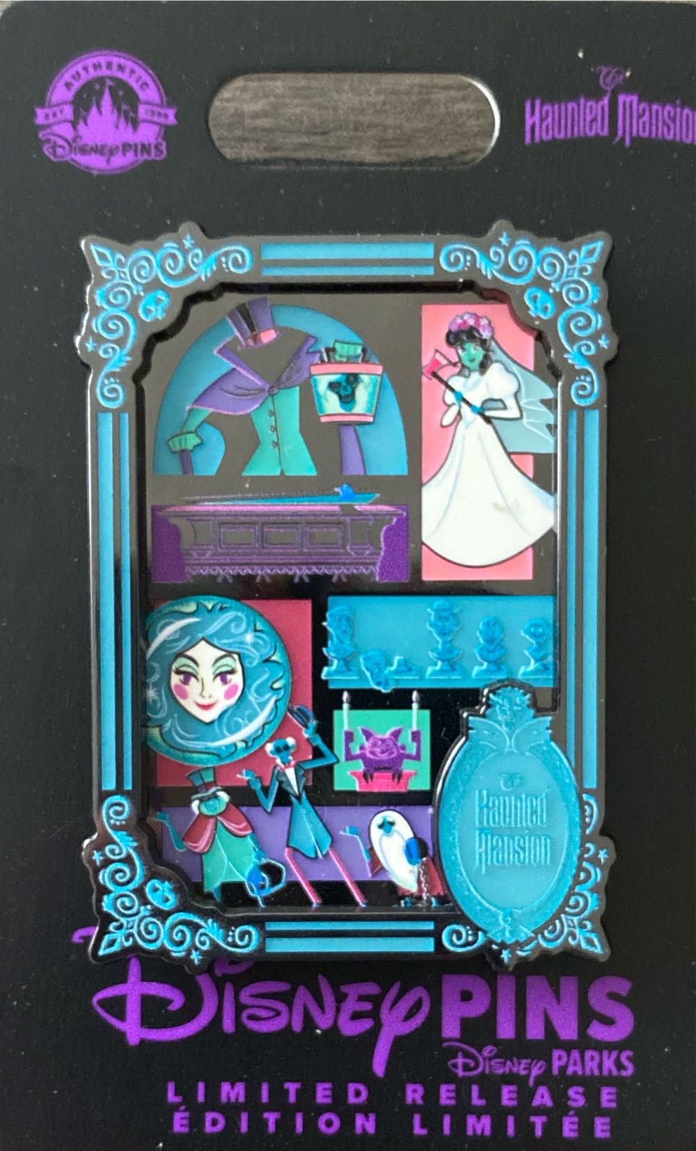 Luke Skywalker And Darth Vader Light Up Jumbo Pin