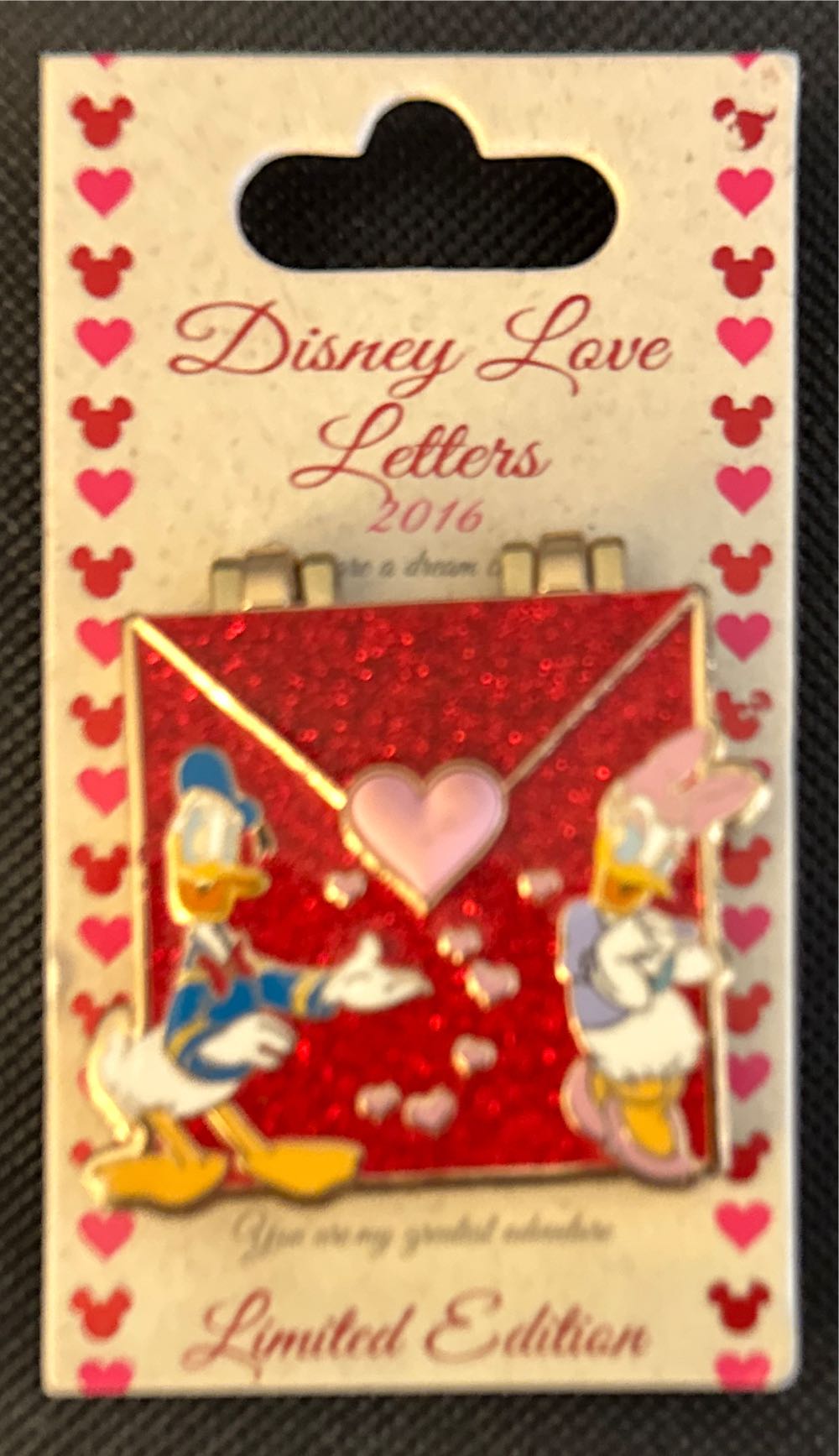 Loot Crate 2016 Alien Invasion Pin