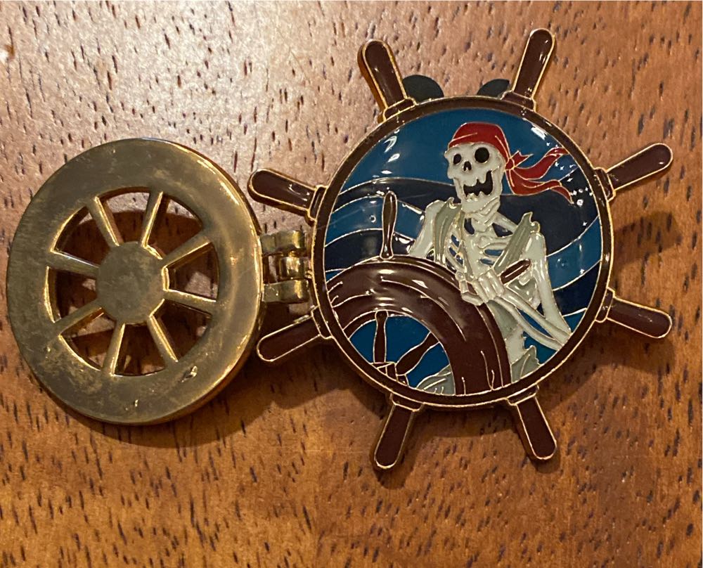 Pirates Of The Caribbean Helm With Skeleton Hinged  pin collectible - Main Image 2