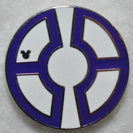 Sdcc Chainsaw Man Denji Chain Linked 500 Pc Pin Set Comic Con Exclusive