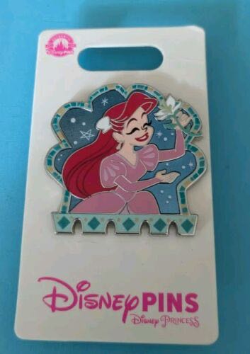 Pokémon Center: Pixel Pins Growlith & Arcanine