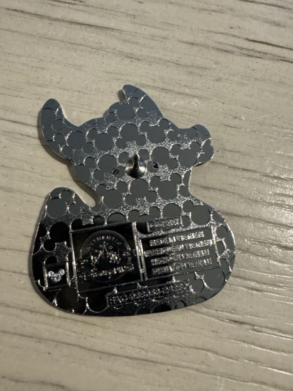 Duck, Stich  pin collectible - Main Image 2