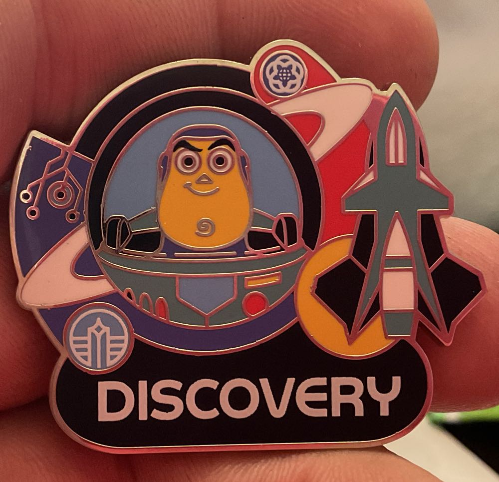 Tokyo Disneyland Disney On Tour Mickey & Minnie Mouse Hokkaido Pin