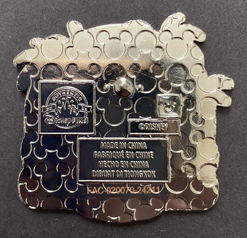 Caribbean Beach Resort  pin collectible - Main Image 2