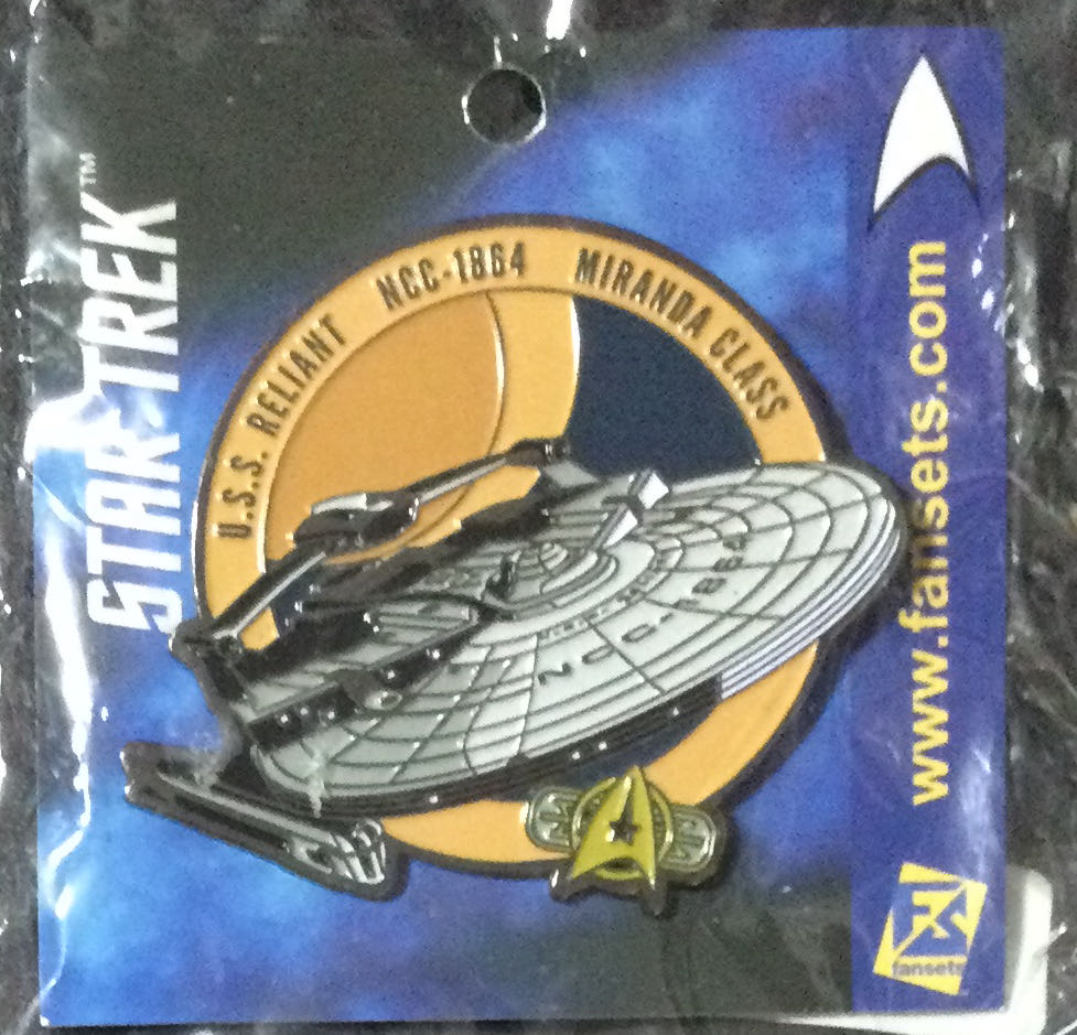 Oliver Cut Out Strutting 