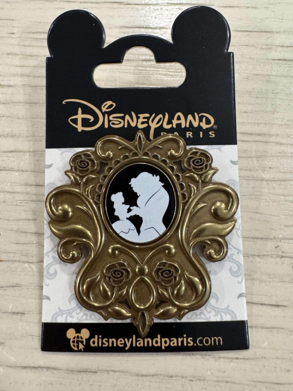 DLP Beauty And The Beast Mirror Silhouette Series Belle  pin collectible [Barcode 2078010241063] - Main Image 2