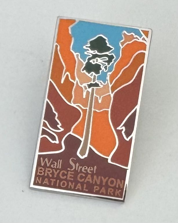 Marvel Comics - Ant Man Helmet Face Head Pin