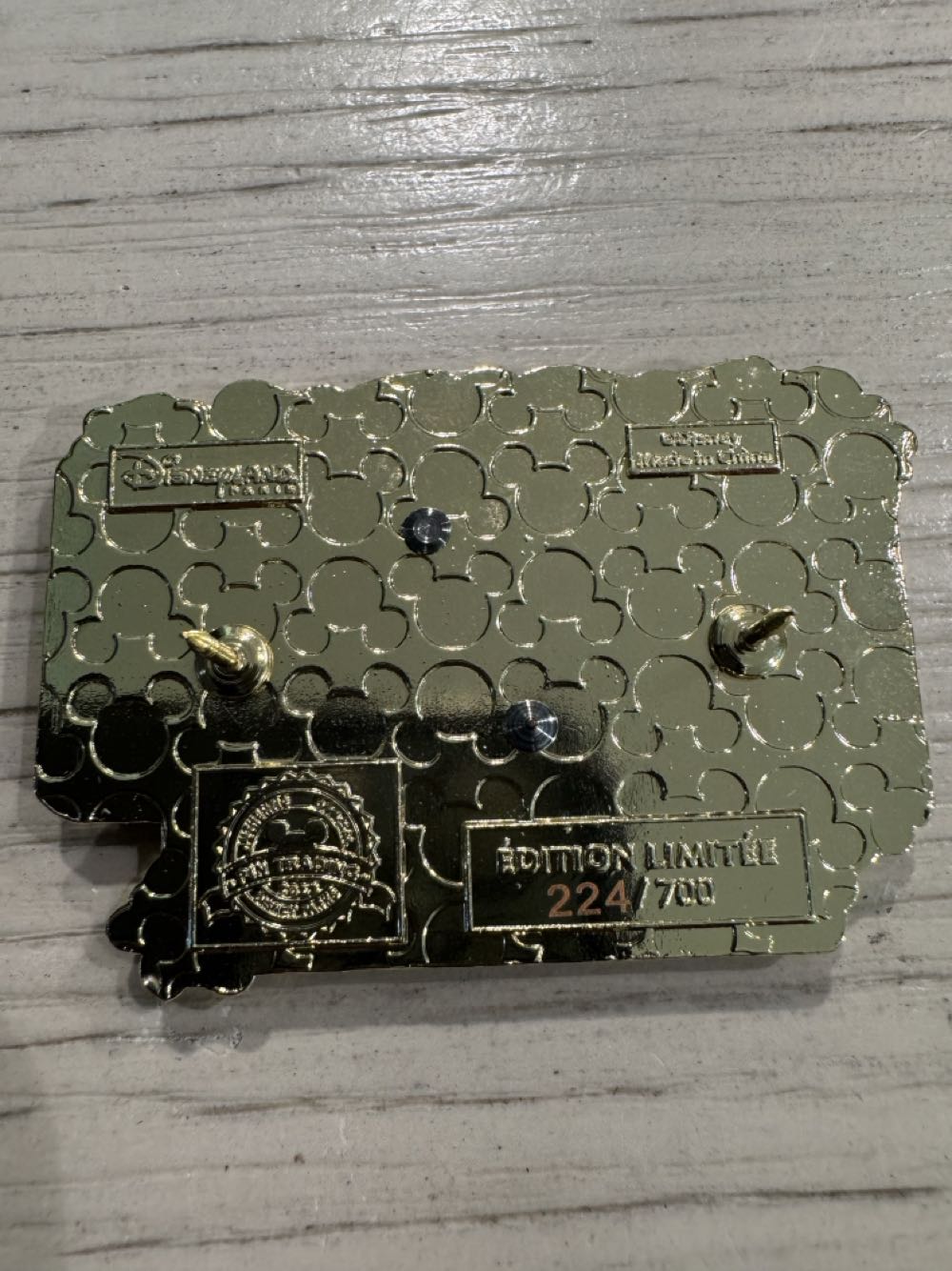 DLP, Printemps - Snow White Spring Time 2025  pin collectible [Barcode 2078210250827] - Main Image 2