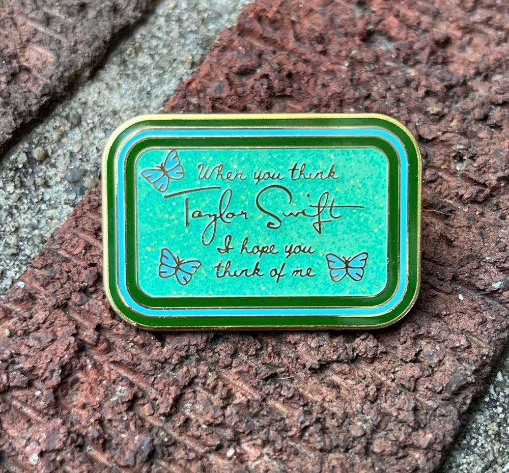 Pokémon Center: Pixel Pins Zubat & Golbat