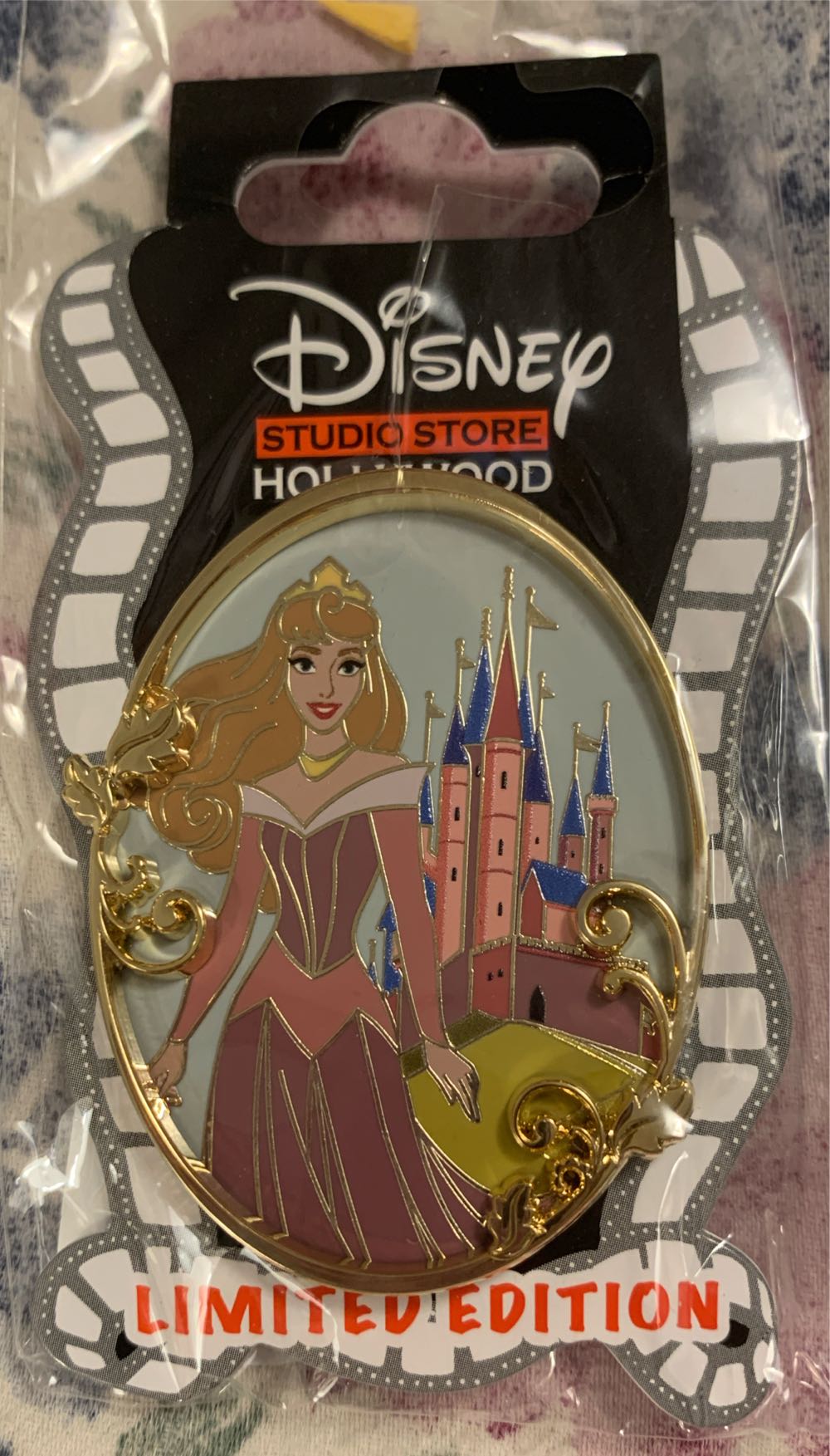 Mickey Mouse DVC blue with suitcase