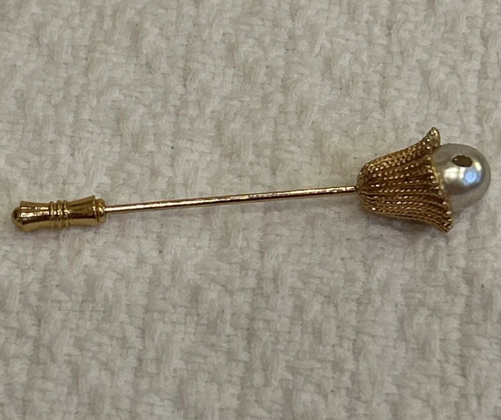 Sarah Coventry 1968 Stick Pin - Stick Pin pin collectible - Main Image 2