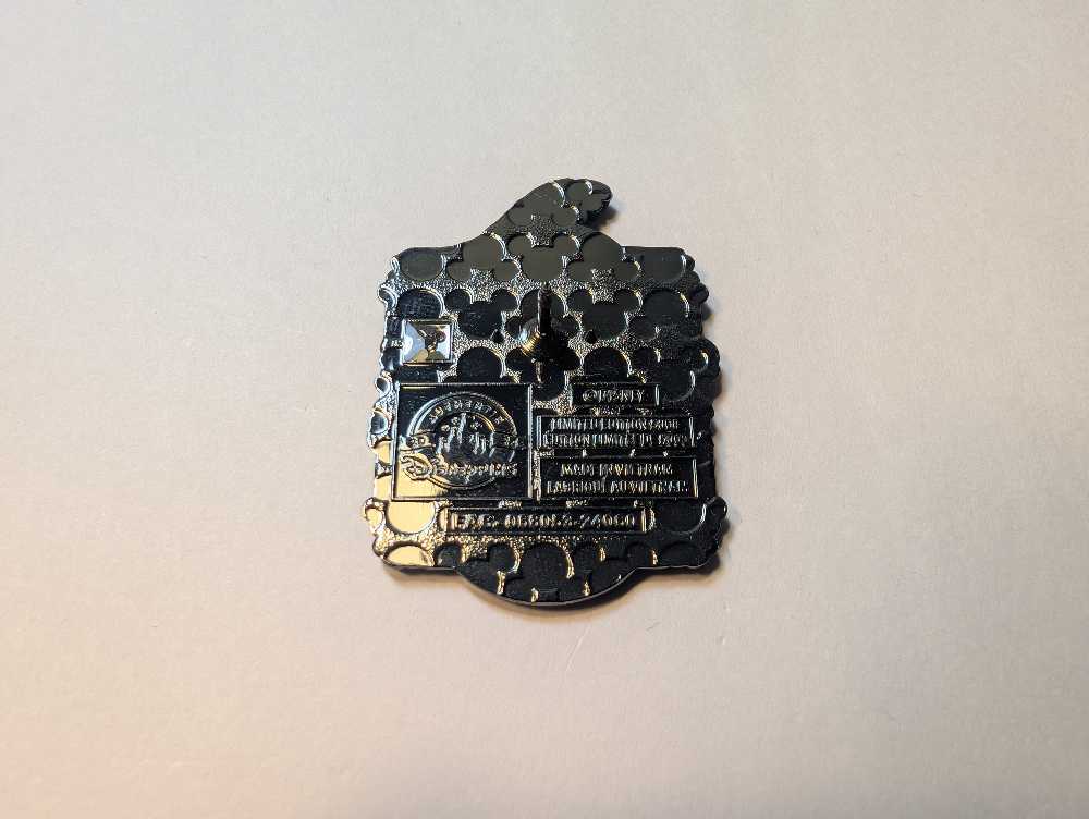 The Raven "Look Alive” - Metal / Enamel / Limited Edition pin collectible - Main Image 2