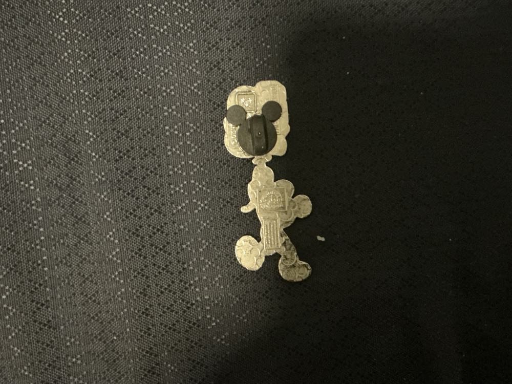 Mickey Mouse 2025 Year Balloon  pin collectible - Main Image 2