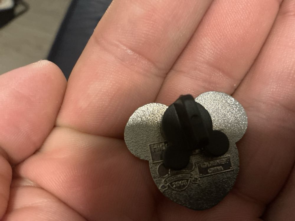 WDW - Hidden Mickey Series III - Colorful Mickeys - Green  pin collectible - Main Image 2