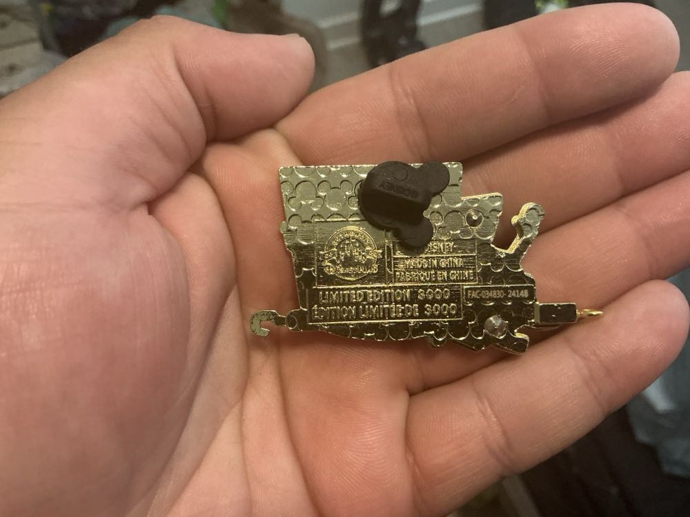 WDW - Kermit and Fozzie Bear - Muppet Vision 3D - Parades - October  pin collectible - Main Image 2