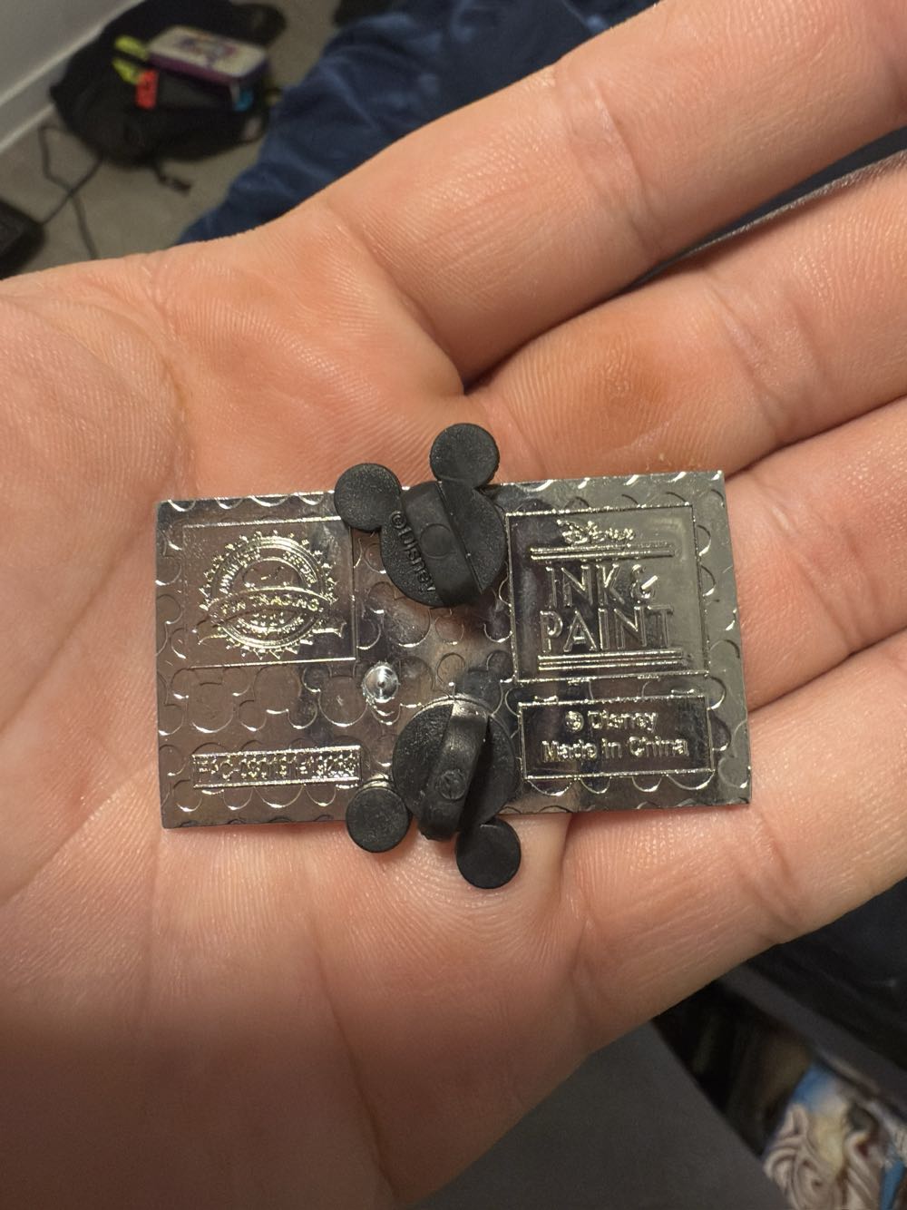 Stitch Photo Mystery Collection - Stitch with Ukulele  pin collectible - Main Image 2