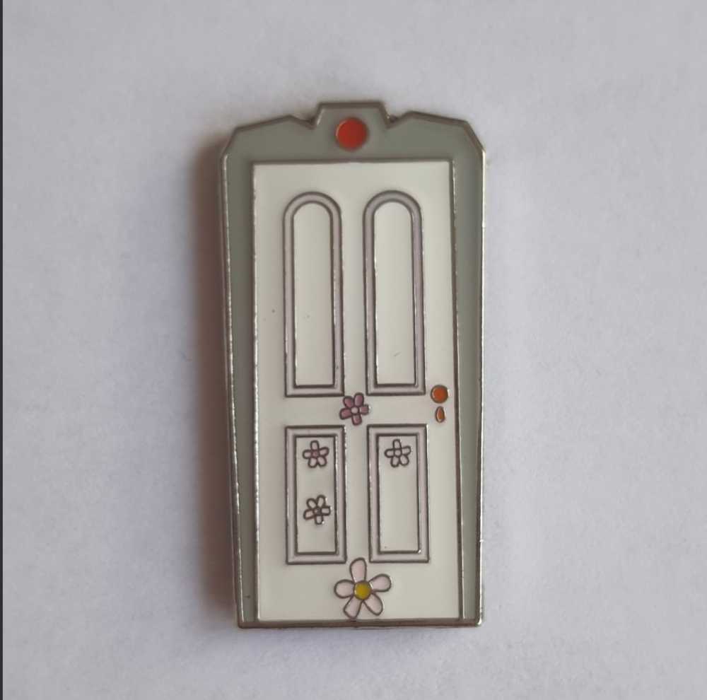 Ariel And Sebastian 2 Pin Set