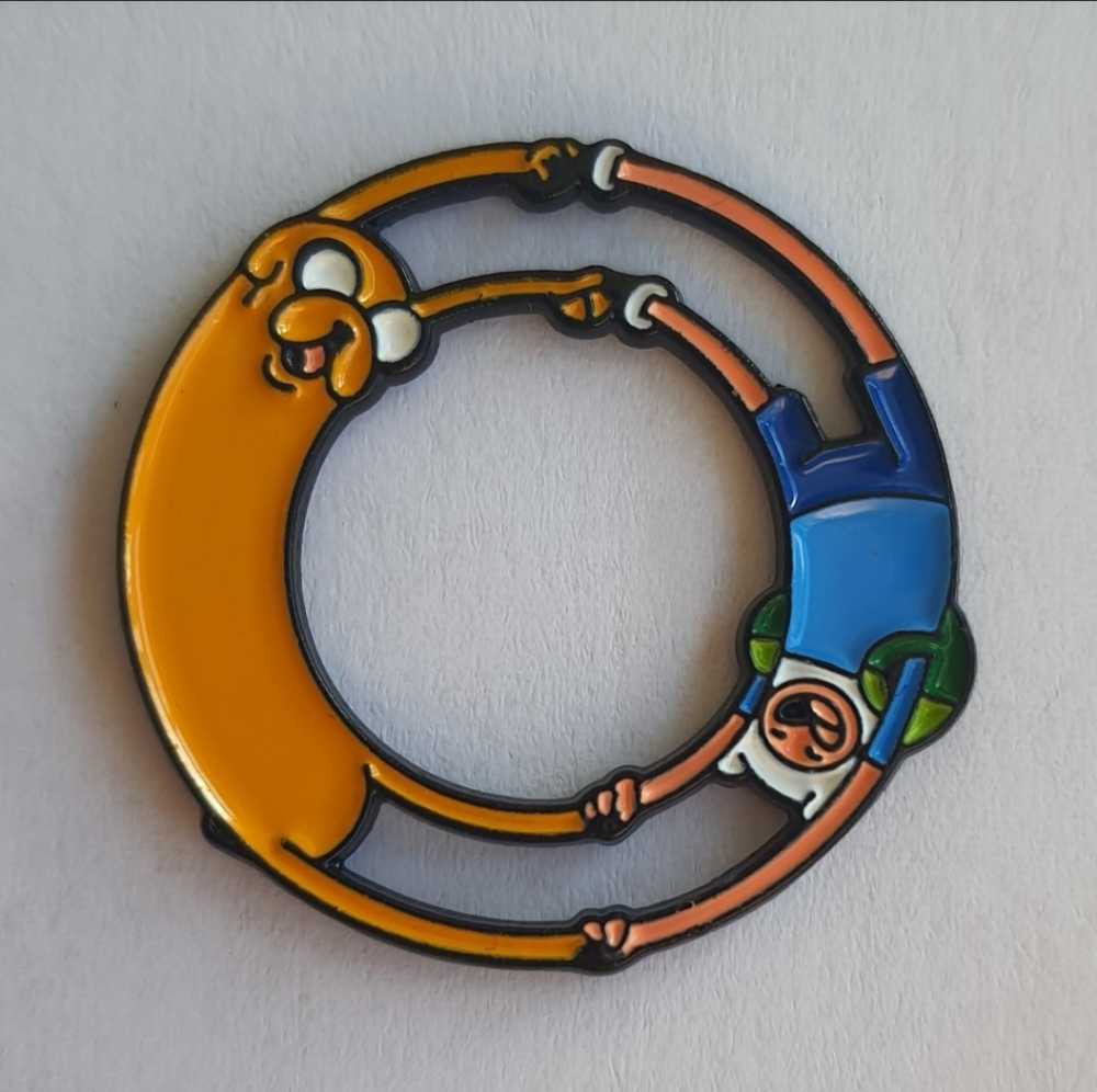 Universal Studios Wizarding World Harry Potter Hogwarts Antiqued Metal Pin New