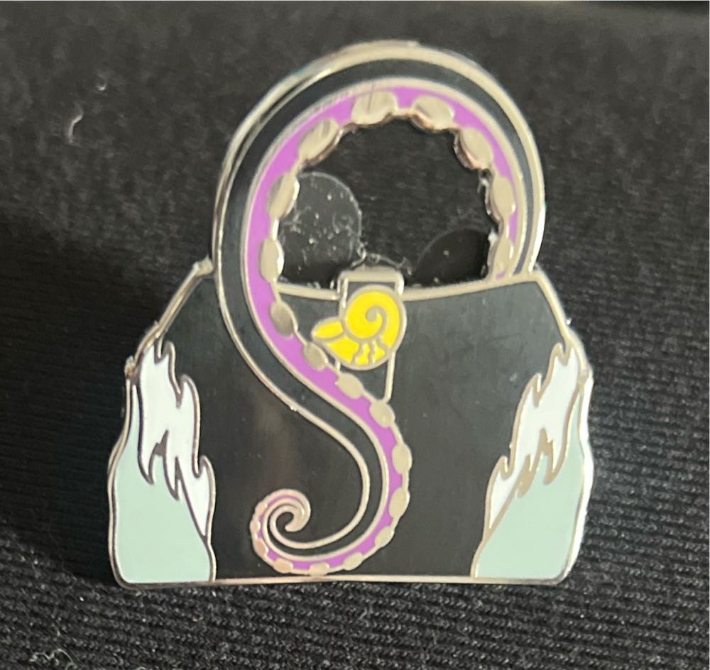 Studio Ghibli Spirited Away No-Face Floral Enamel Pin