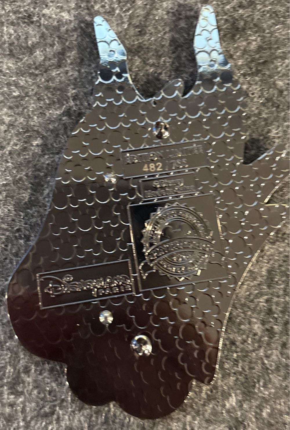 Maleficent & Aurora Silhouette Beauty Destroyer - Disney Pin pin collectible [Barcode 2078210250025] - Main Image 2