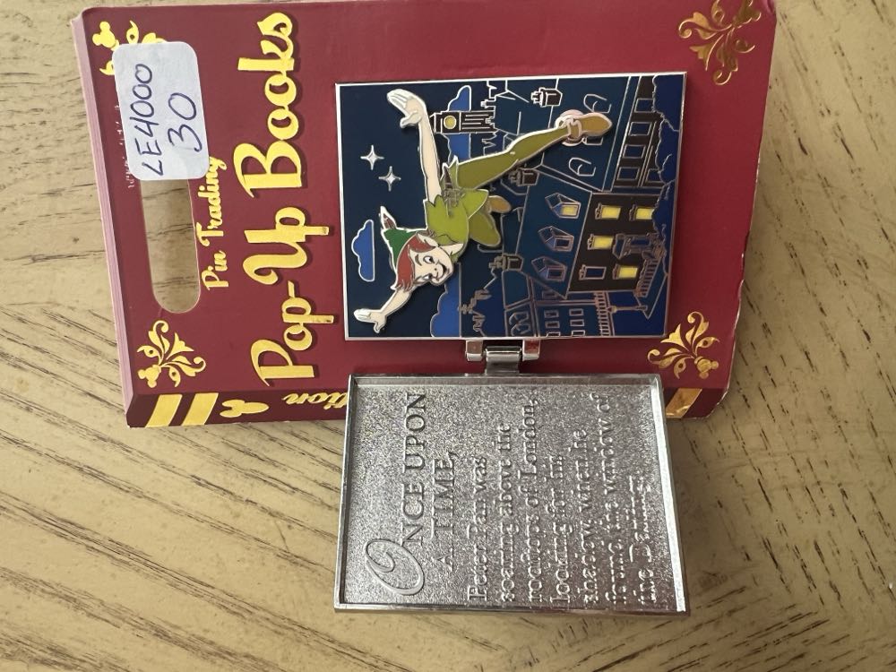 Peter Pan - Pop-up Book Series - Pop-up Book pin collectible - Main Image 2