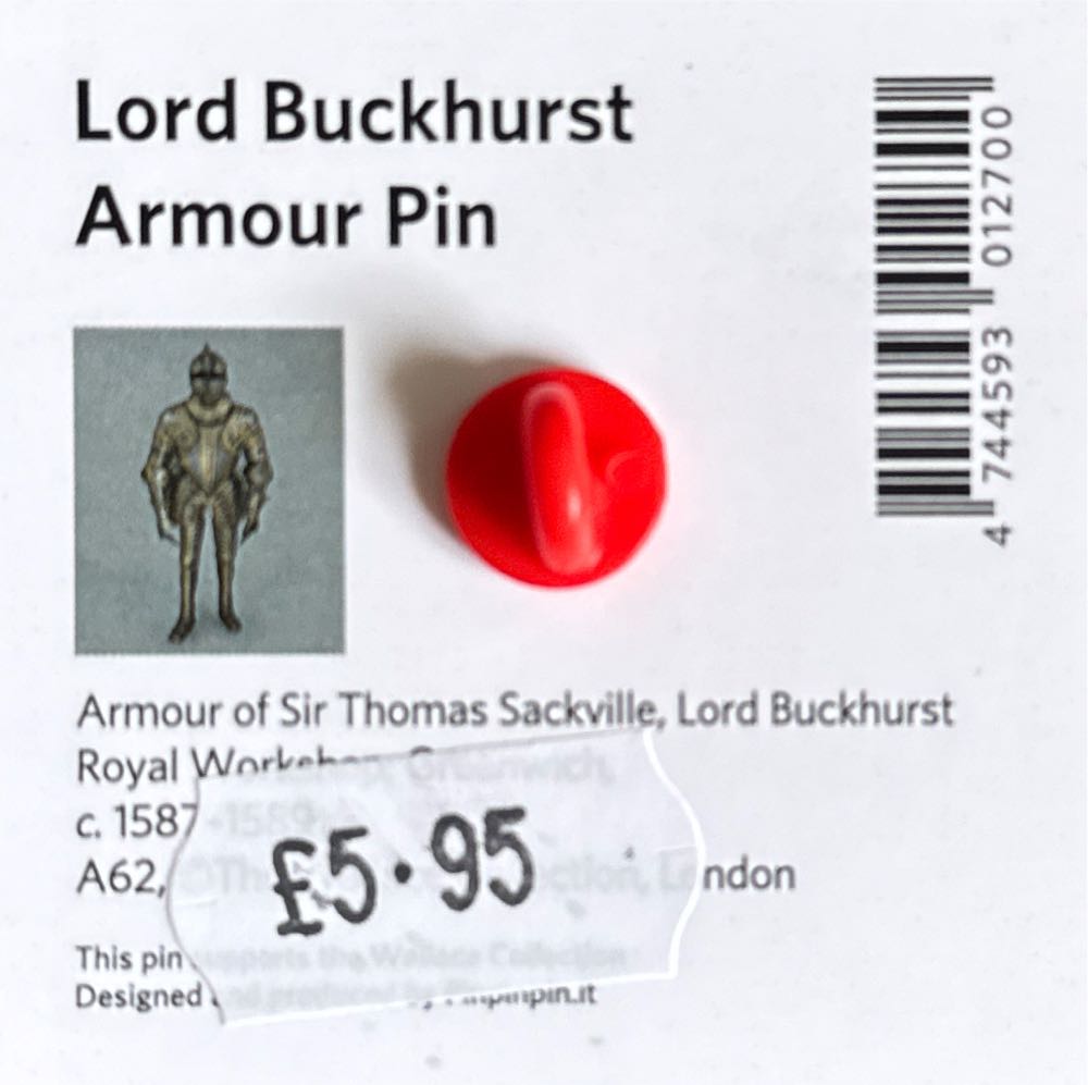 Wallace Collection- Buckhurst Enamel Badge - Lapel pin collectible [Barcode 4744593012700] - Main Image 2