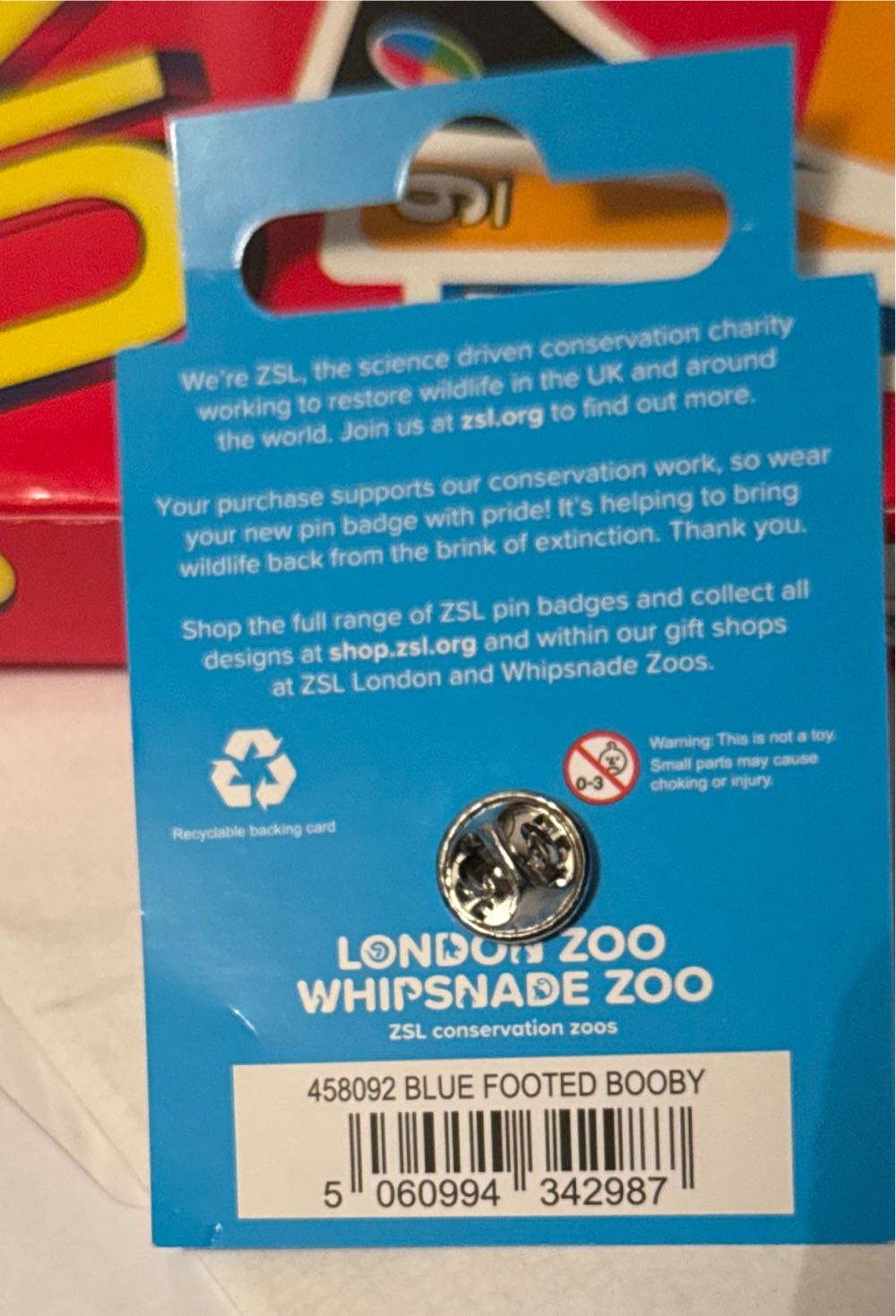 ZSL - Blue Footed Booby - Lapel pin collectible [Barcode 5060994342987] - Main Image 2