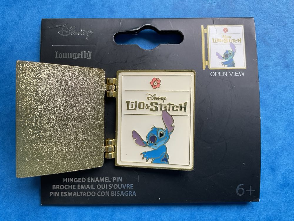 Lilo & Stitch - Book Loungefly  pin collectible - Main Image 2