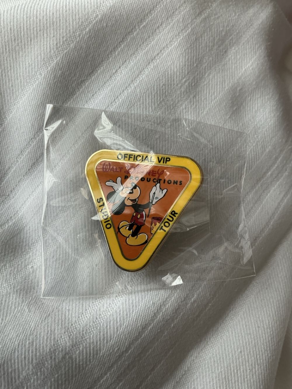 Pokémon Center: Pixel Pins Azurill