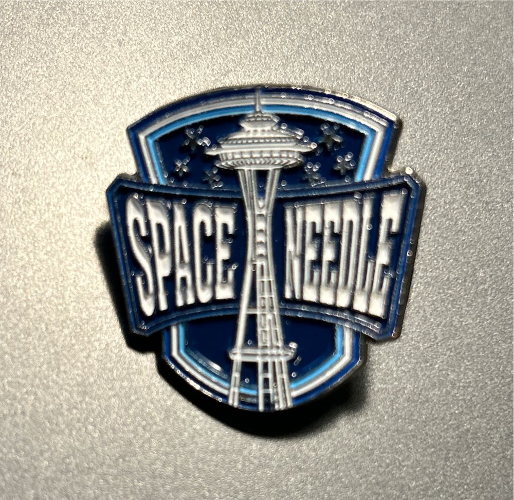 Destination: Seattle Space Needle - Lapel Pin pin collectible [Barcode 023166359218] - Main Image 4