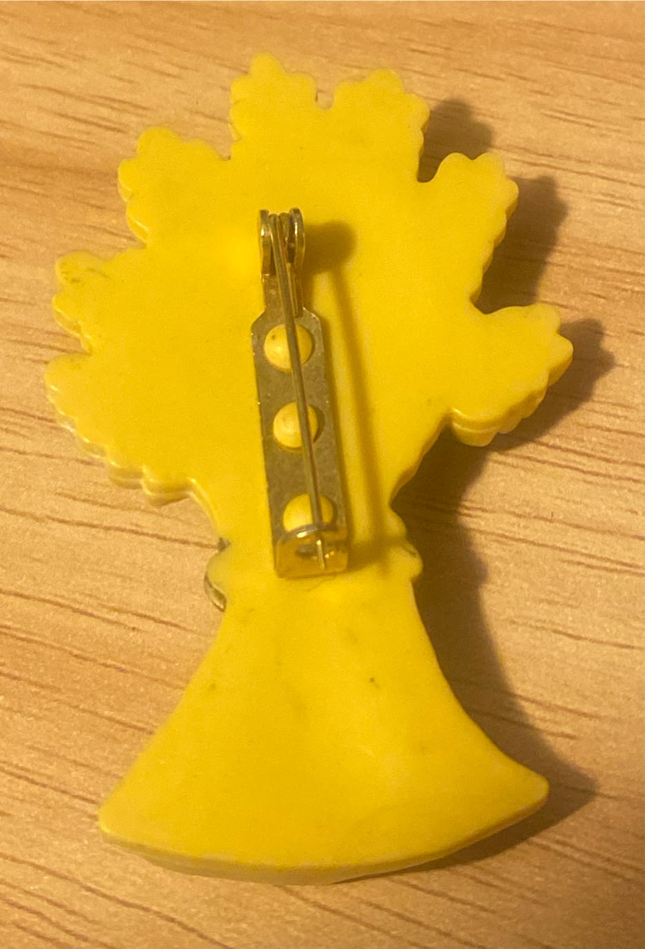 Hallmark Harvest Bunch Of Wheat Pin - Collectible Holiday Lapel Pin pin collectible - Main Image 2