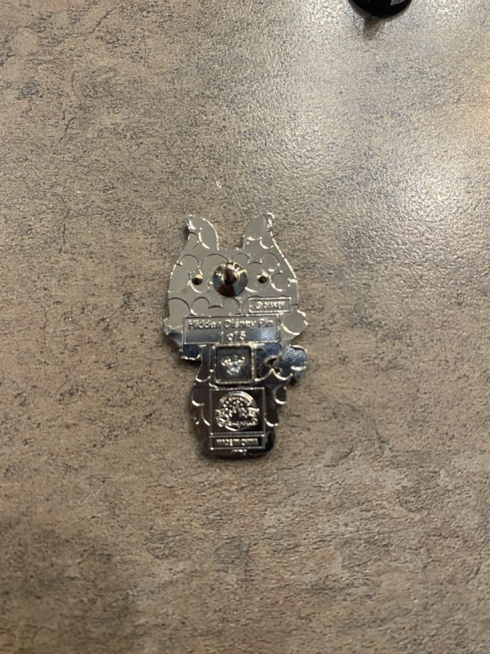 Disney Villians Hidden Mickey - Malificent - Disney Trading Pin pin collectible - Main Image 2