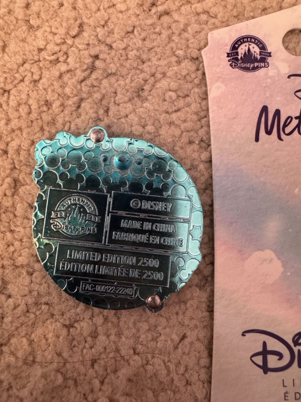 Dlr Metal Magic Series Cinderella And Prince Charming Metal Disney  pin collectible [Barcode 400957417331] - Main Image 2