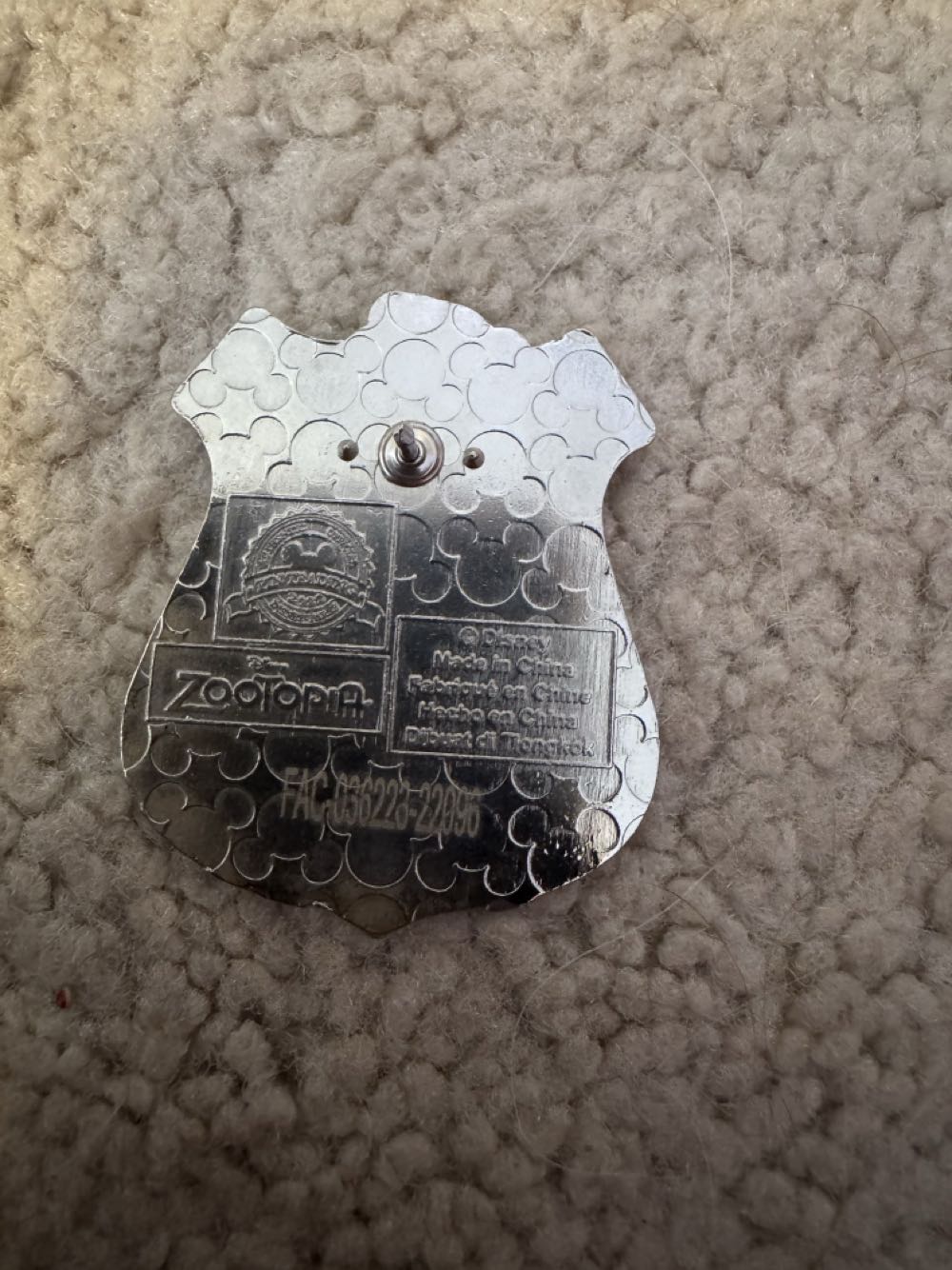 HKDL Zootopia Mystery Set - Polar Bear - Mystery Box pin collectible - Main Image 2