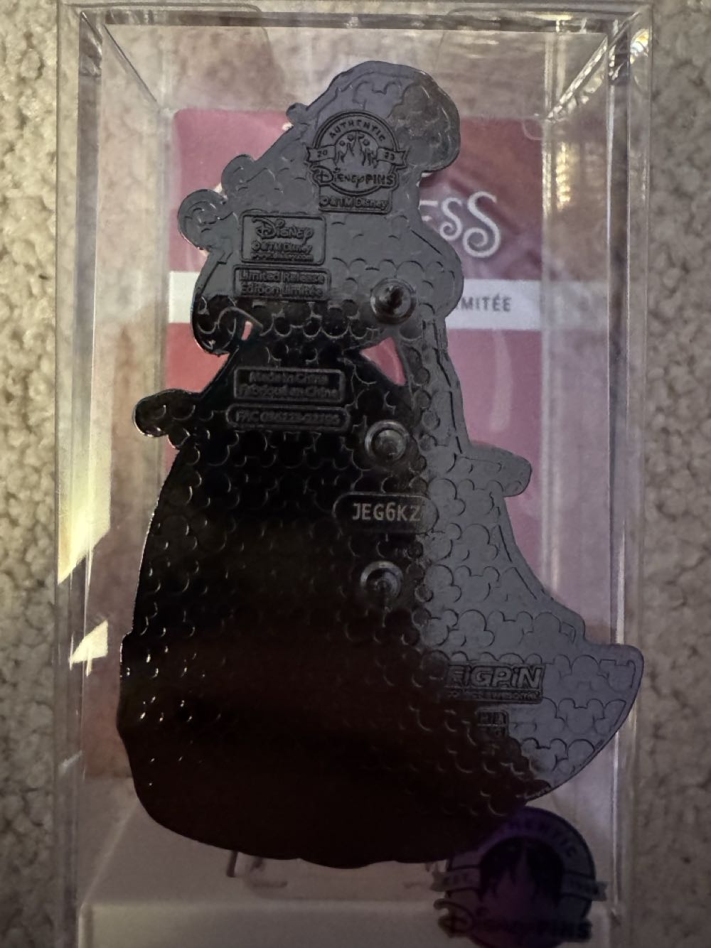 Ariel Figpin 1151 - FigPin pin collectible - Main Image 2