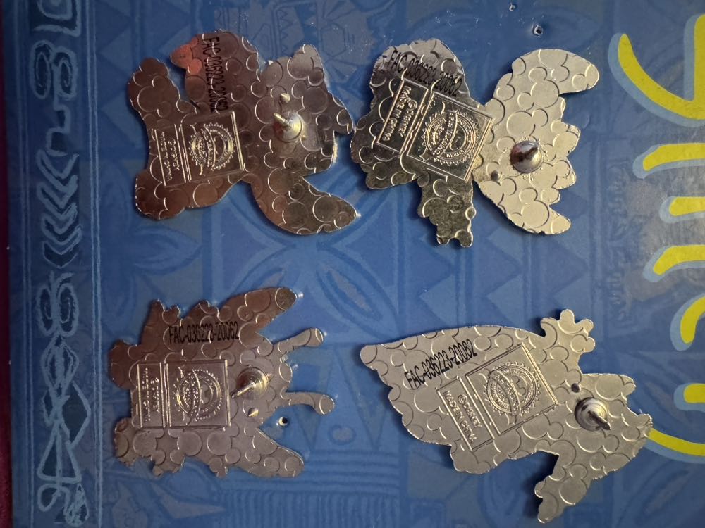 Stitch Booster Pack - Booster Pack pin collectible - Main Image 2