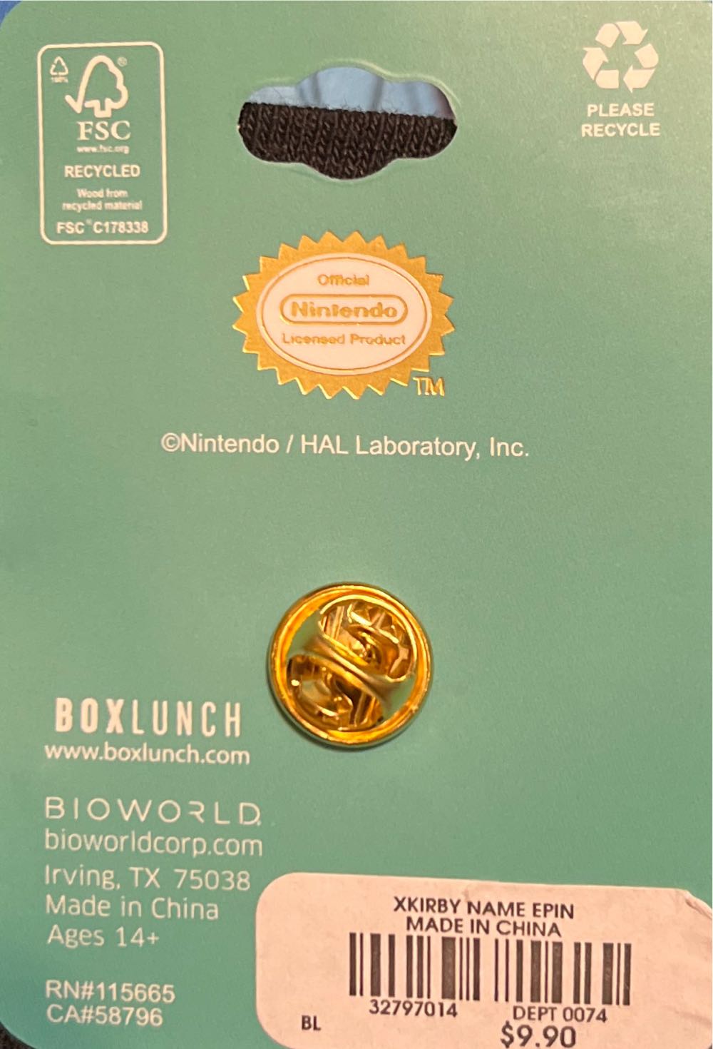 Kirby Puffed Up - Lapel pin collectible - Main Image 2