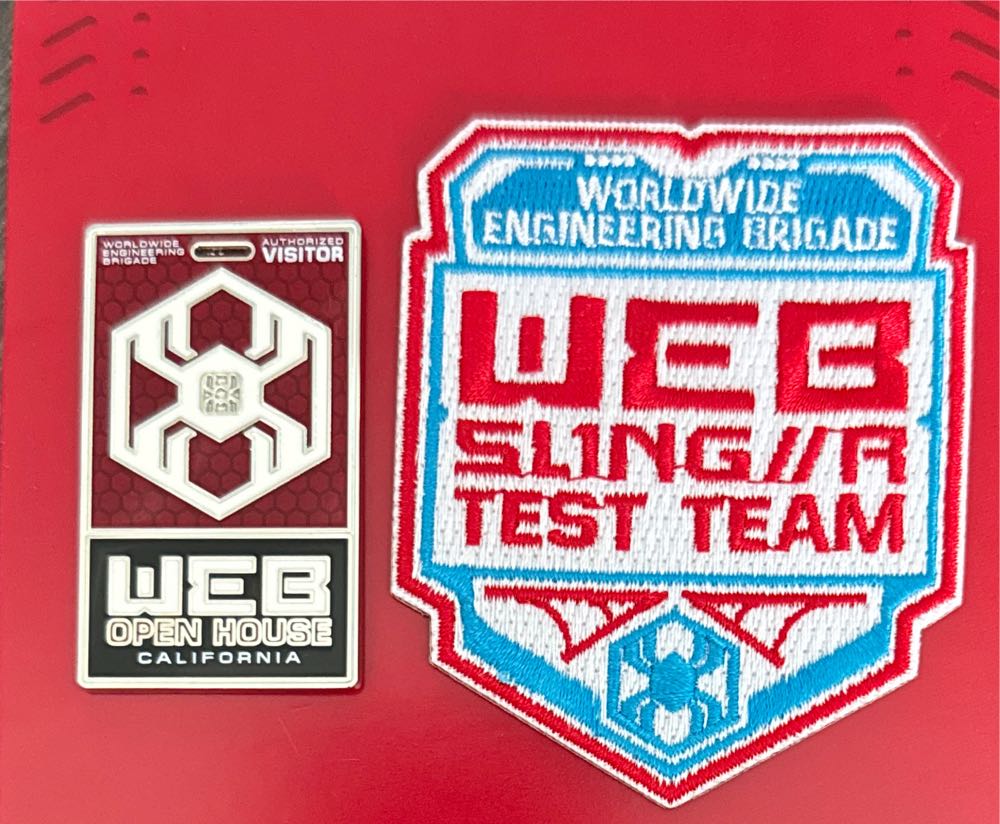 Web Slinger Open House - Open Edition pin collectible [Barcode 400946517448] - Main Image 2