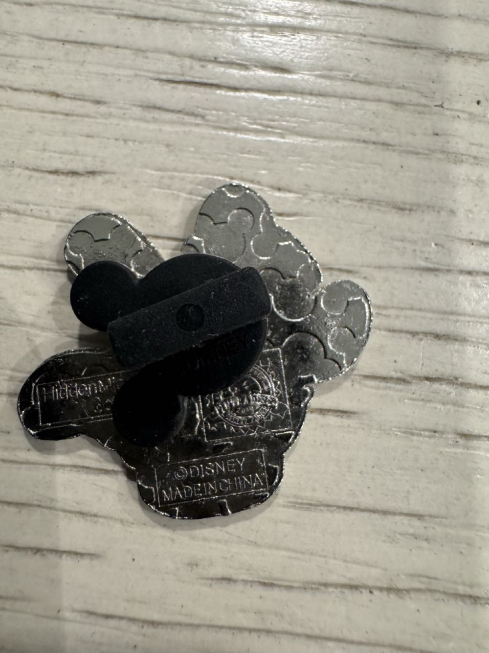 Jiminy Cricket In Mickey Hand  pin collectible - Main Image 2