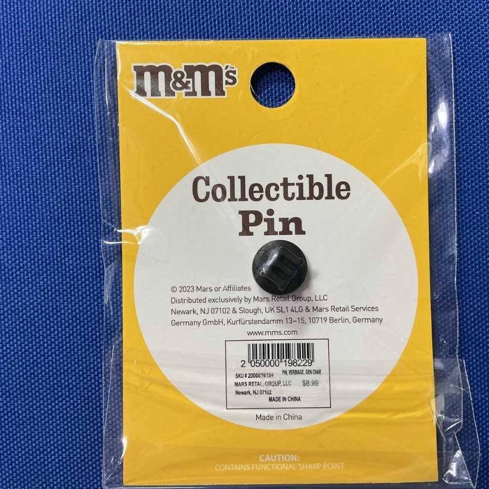 M&M’s I’m Not Here to Impress You Collectible Pin  pin collectible [Barcode 2050000198229] - Main Image 3