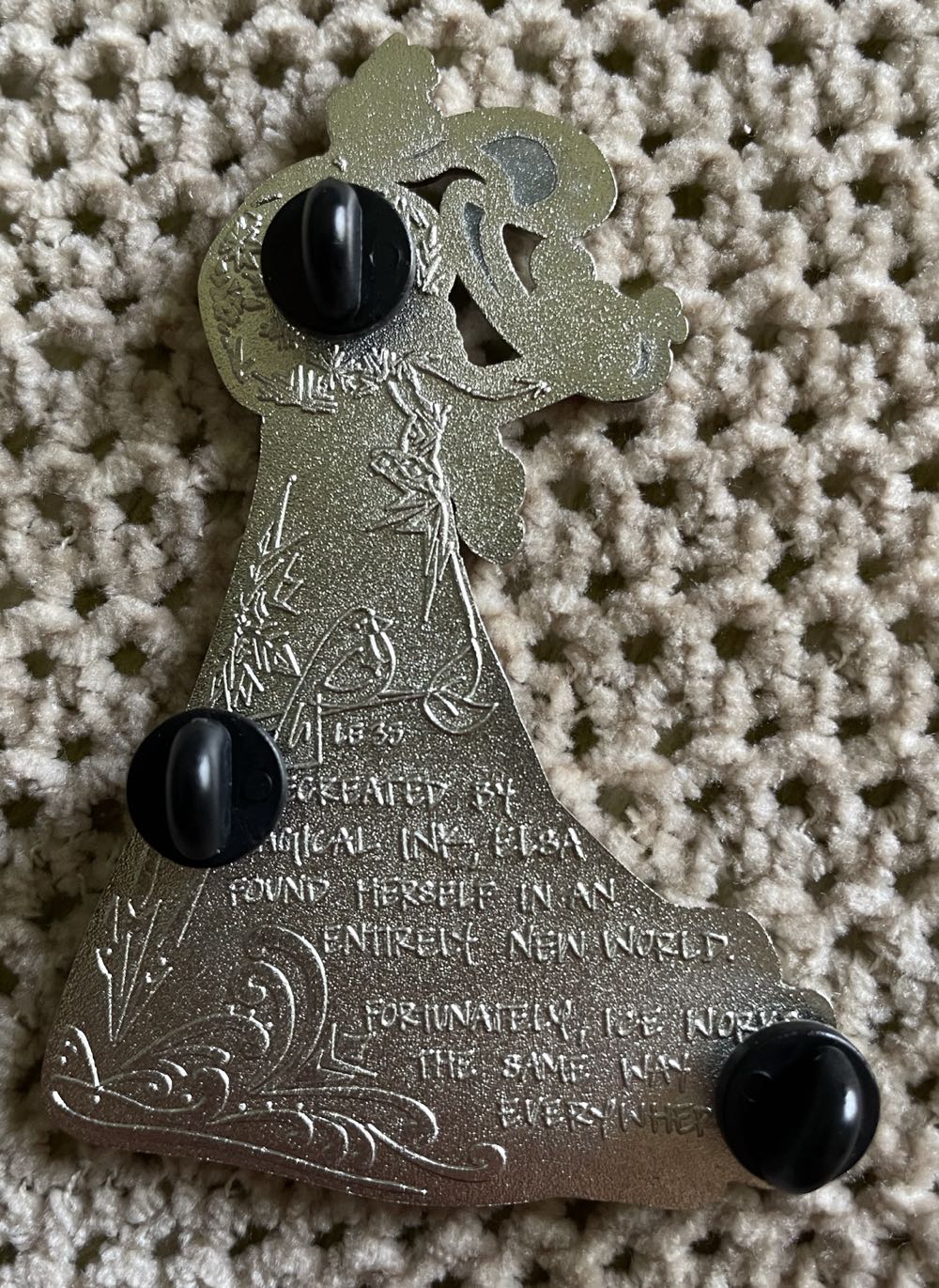 Elsa Fantasy @Yayfatbirds  pin collectible - Main Image 2