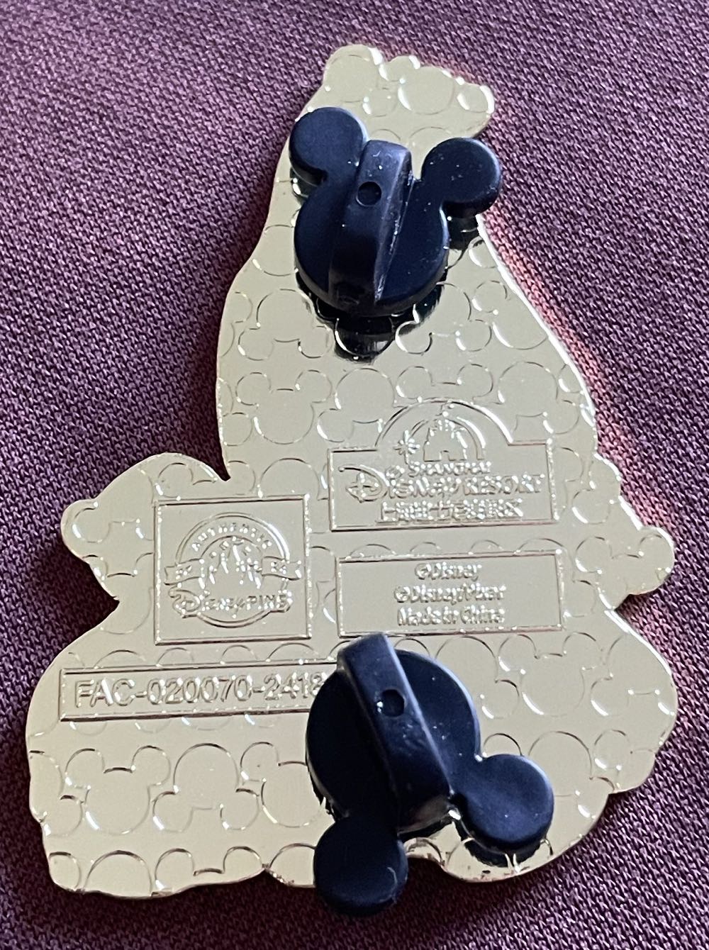 Brave Bears Shanghai  pin collectible - Main Image 2
