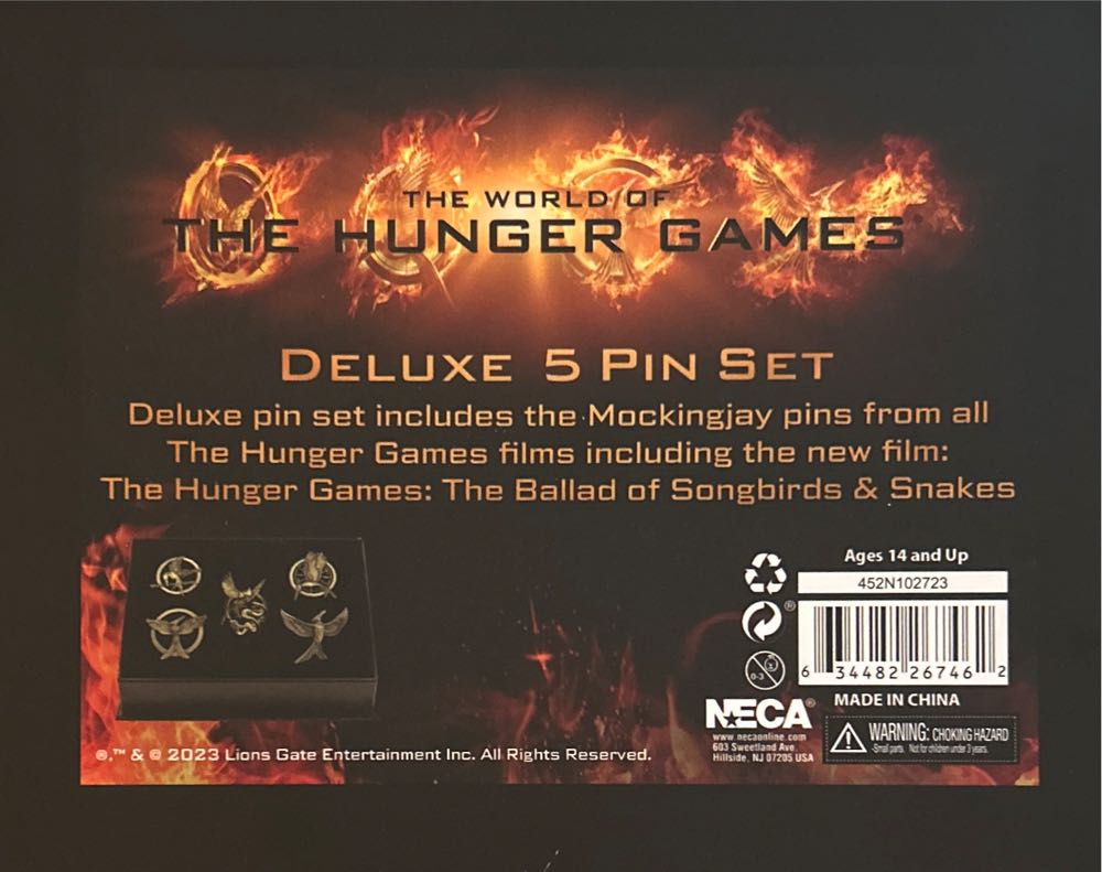 The World Of The Hunger Games Deluxe 5 Pin Set - Neca pin collectible [Barcode 634482267462] - Main Image 3